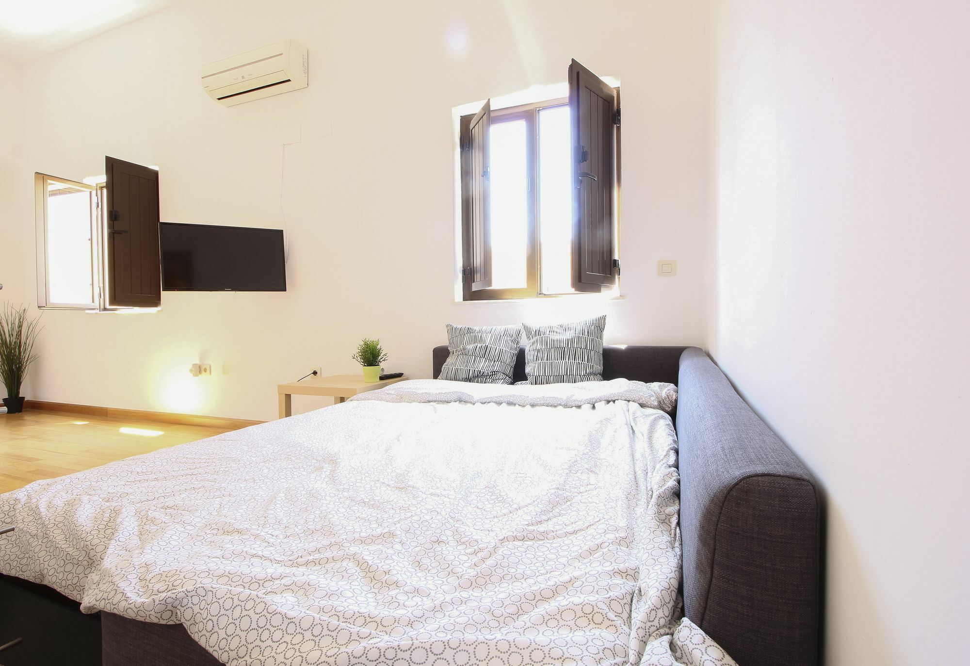Deluxe Apartment Parras Севілья Екстер'єр фото